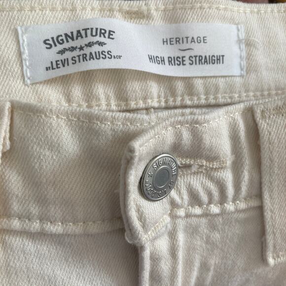 Signature Levis Jeans Womens Size 2 Heritage High Rise Straight White - Picture 4 of 12
